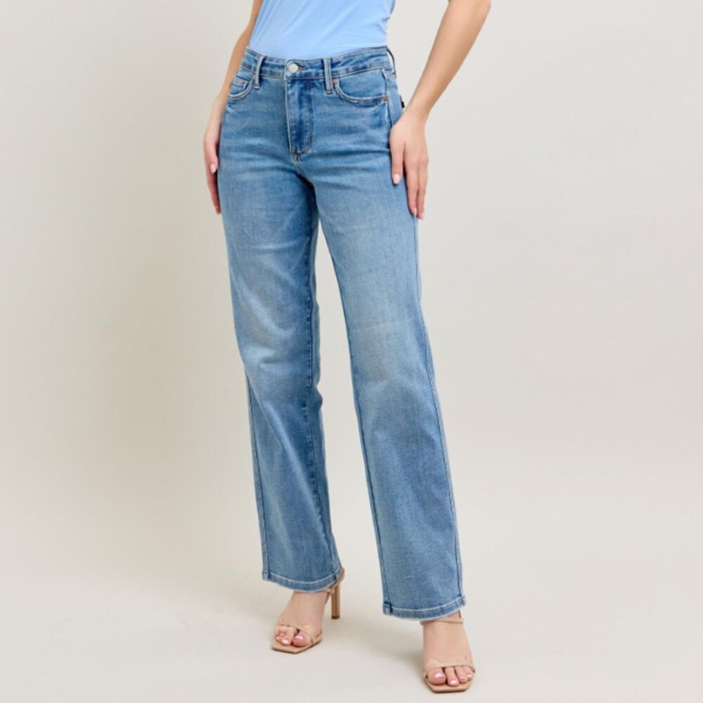 Judy Blue Mid Rise Tummy Control Vintage Wash Straight Jeans